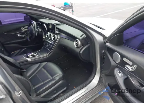 2016 Mercedes-Benz C 300 Sport from USA, damaged, VIN 55SWF4JB0GU158638